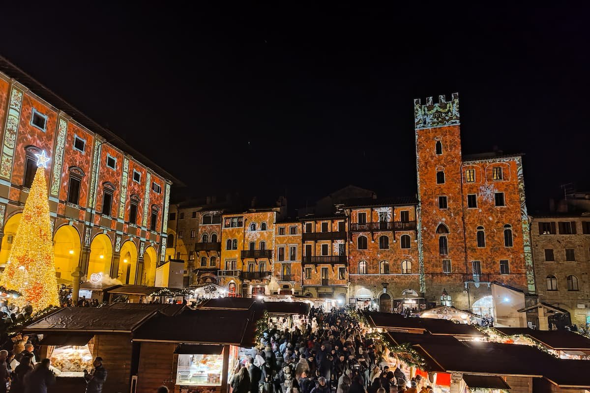 Weihnachtsmarkt in Arezzo Toskana