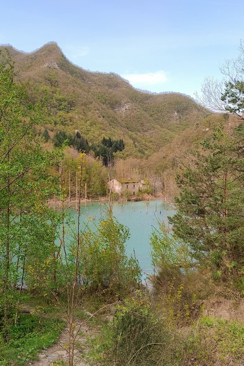 Lago di Poggio Baldi
