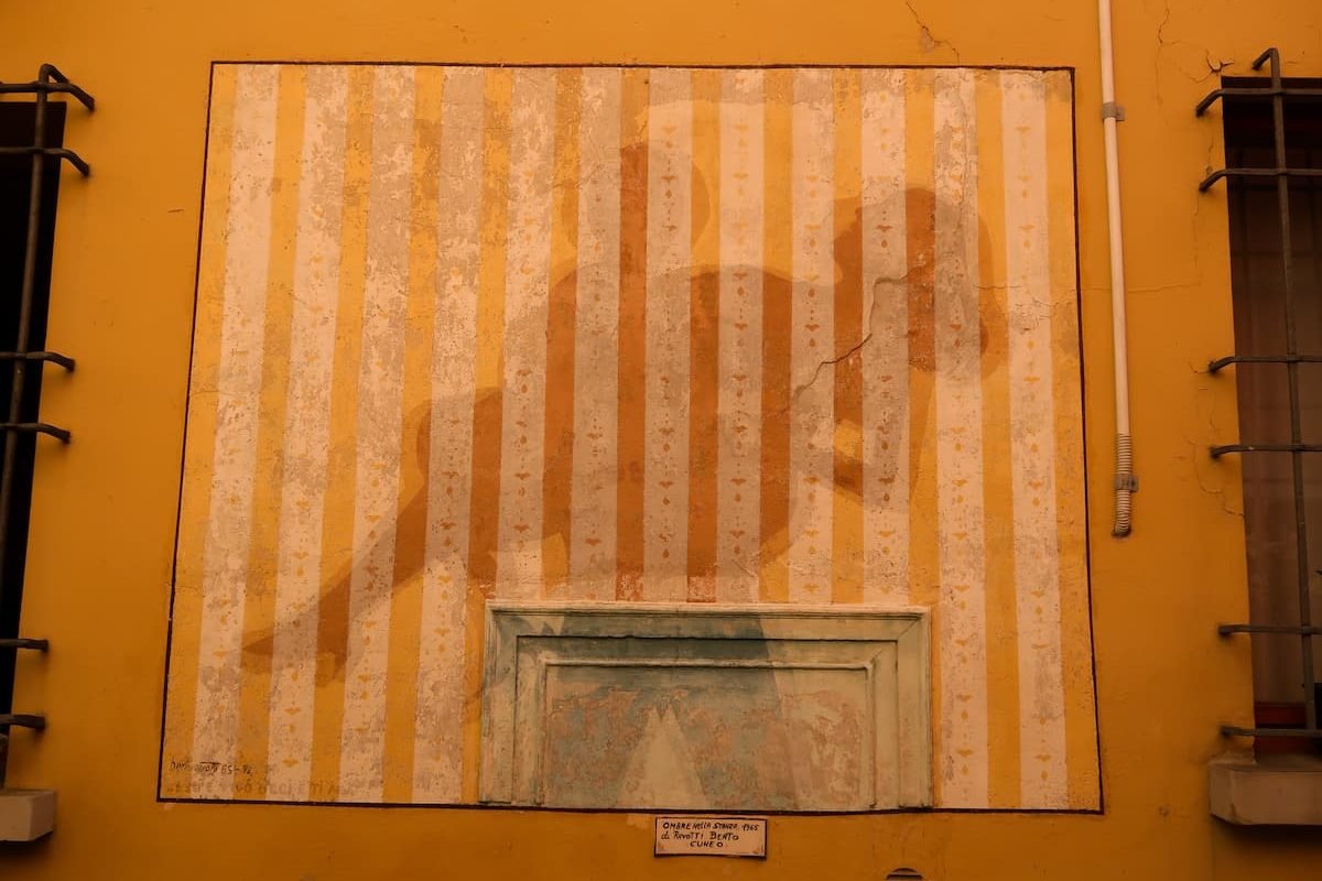 wandmalerei dozza italien Dozza Freilichtmuseum